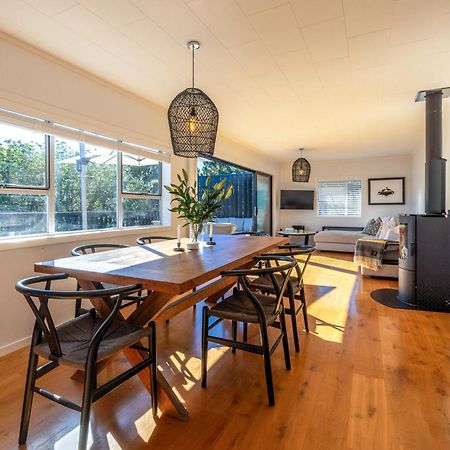 Belle View - Stay Waiheke Onetangi Exterior photo
