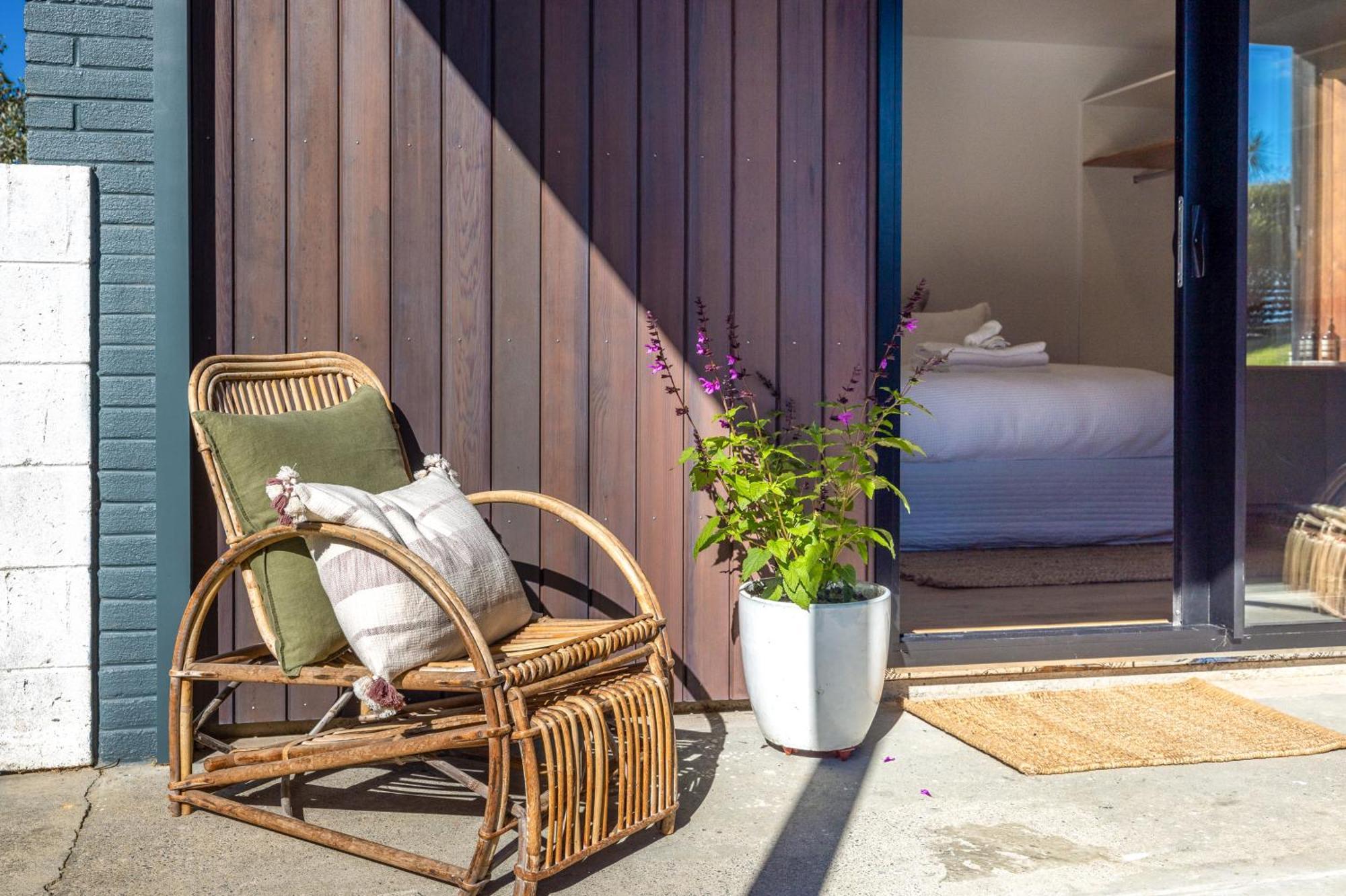 Belle View - Stay Waiheke Onetangi Exterior photo