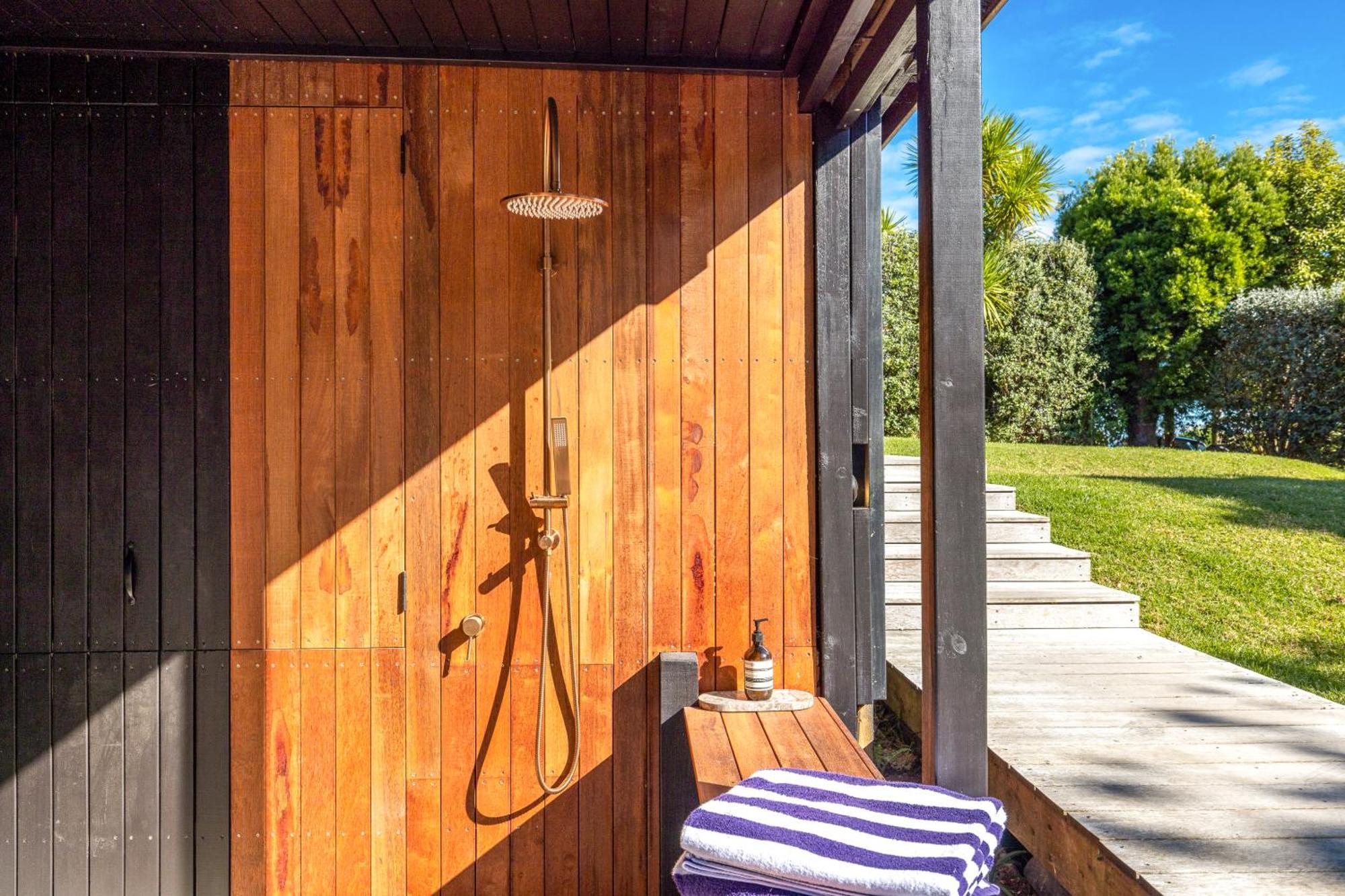 Belle View - Stay Waiheke Onetangi Exterior photo