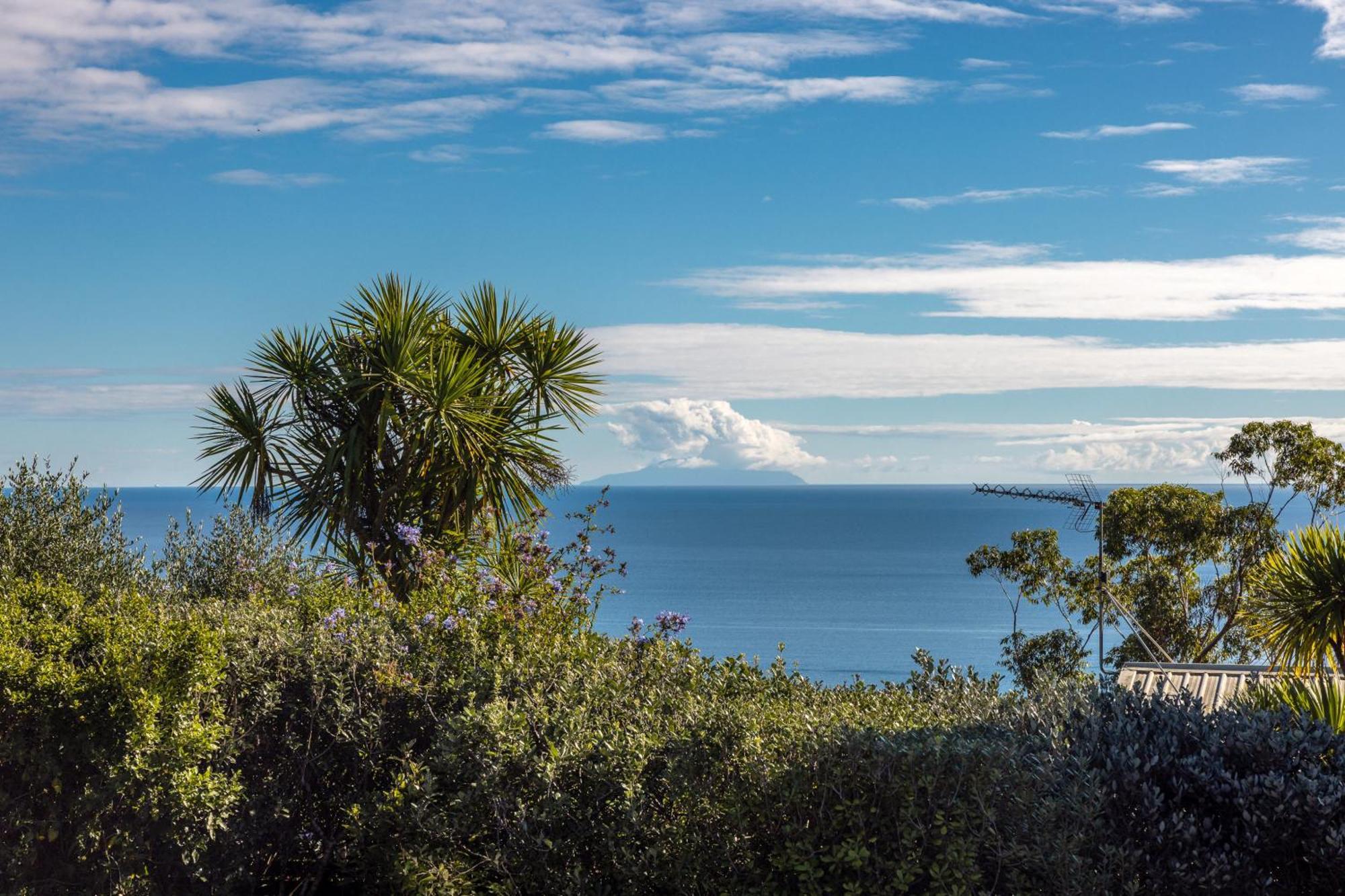 Belle View - Stay Waiheke Onetangi Exterior photo